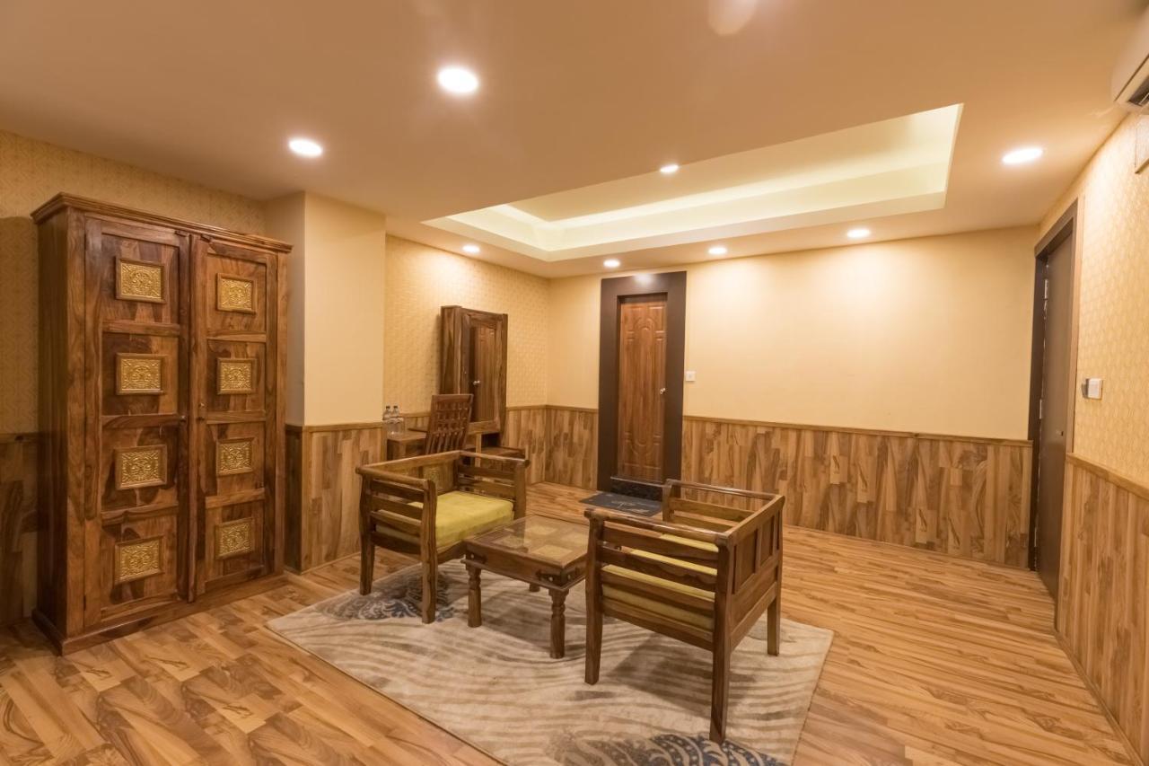 Capital O 624 Hotel Rudra View Pvt. Ltd. Pashupatināth Extérieur photo